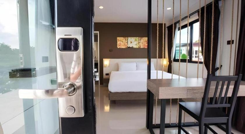 Bua Tara Resort Nong Prue Extérieur photo